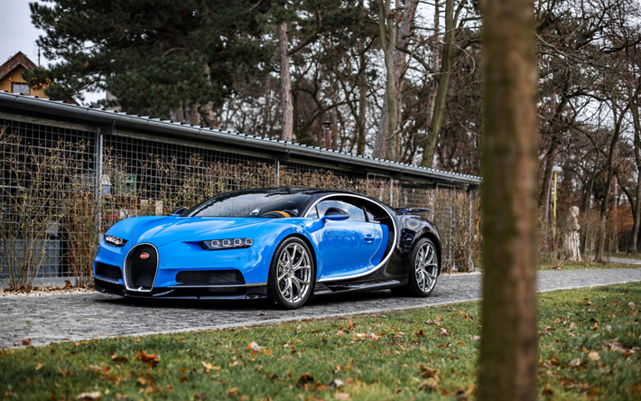 Bugatti Chiron, 2018, &#224; l&#39;ext&#233;rieur, hypercar, de noir et de bleu Chiron, supercars, Bugatti