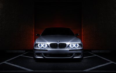 BMW M5, parking, E39, headlights, silver M5, german cars, BMW