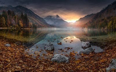 Langbathsee, montagna, lago, autunno, sera, tramonto, paesaggio di montagna, foresta, Upper Austria, Austria