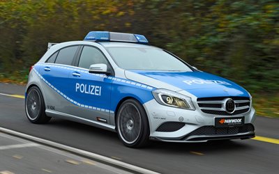 Mercedes-Benz A45, polis bil, framifr&#229;n, exteri&#246;r, Brabus B25 Polisen, Mercedes A-Klass, Polisen, Tyskland, tyska polisen bilar