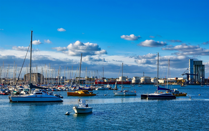 Locmiquelic, yachts in the bay, sailboats, Morbihan, Atlantic Ocean, Locmiquelic cityscape, France