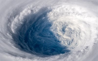orage, vue de l&#39;espace, des typhons, des nuages blancs, tourbillon