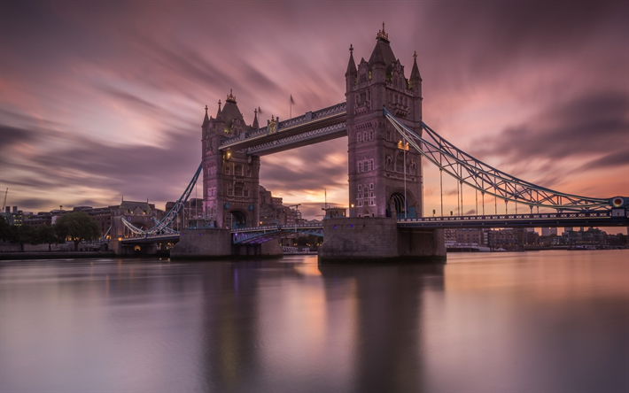 Il Tower Bridge, London, Thames, tramonto, sera, attrazioni turistiche di Londra, regno UNITO