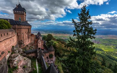 Slottet Haut-koenigsbourg, franska landm&#228;rken, Europa, Alsace, Frankrike
