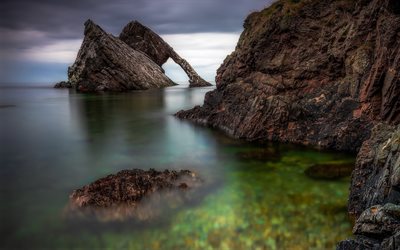 Portknockie, rochas, noite, p&#244;r do sol, costa, oceano, A esc&#243;cia, Reino Unido