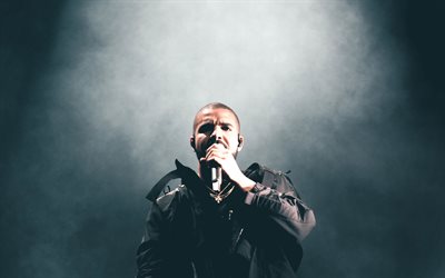 Drake, il concerto, il rapper canadese, star della musica, Aubrey Drake Graham, photoshoot, Drake con microfono