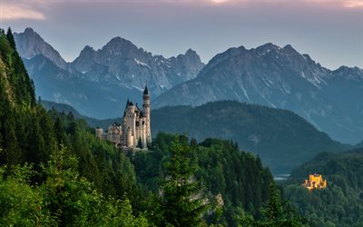 Neuschwanstein Slott, kv&#228;ll, sunset, bergslandskapet, romantiska slott, Alperna, Bayern, Tyskland