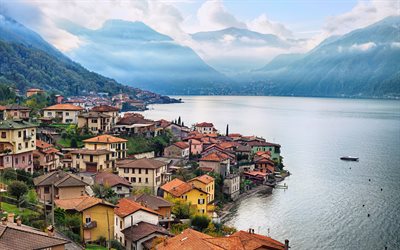 Lago di Como, Bellagio, paesaggio di montagna, Alpi, Lombardia, Italia, con tempo nuvoloso