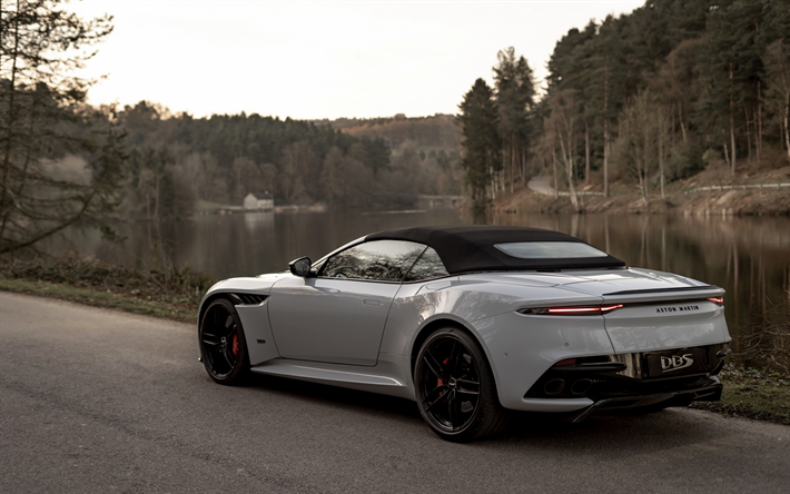 Aston Martin DBS Superleggera, 2019, vit superbil, lyx bilar, Brittisk sportbil, nya vita DBS Superleggera, Aston Martin