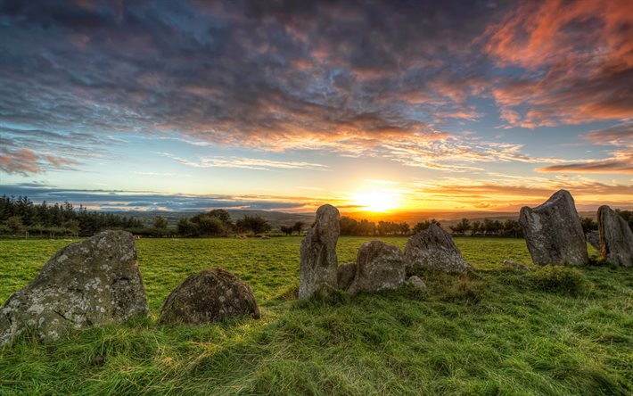 Donegal, kv&#228;ll, solnedg&#229;ng, stenar, h&#228;rlig sol, Donegal landskap, Irland