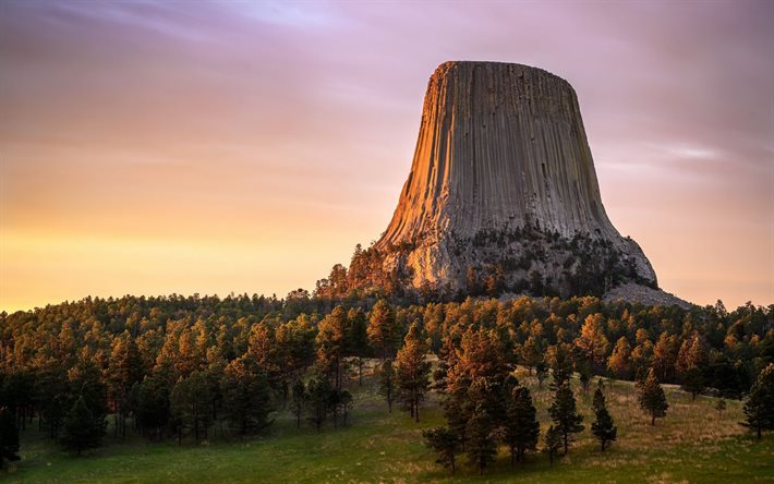 Devils Tower, Bear Lodge Butte, butte, rock, Devils Tower National Monument, evening, sunset, mountain landscape, Wyoming, USA