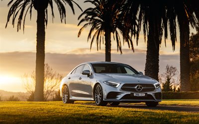 Mercedes-Benz CLS AMG, 2018, 4k, el sed&#225;n deportivo, de plata nueva CLS, vista de frente, puesta de sol, 4MATIC, AMG Line, Mercedes