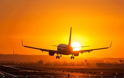 avion de passagers, coucher de soleil, la piste, les voyages en avion