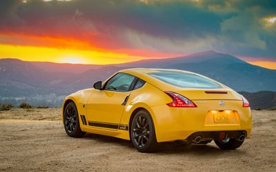 Nissan 370Z, 2017, Heritage Edition, yellow 370Z, sports car, tuning 370Z, Japanese cars, Nissan