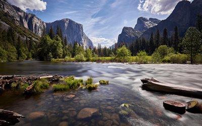 Le Parc National de Yosemite, en Am&#233;rique, en &#233;t&#233;, la Vall&#233;e de Yosemite, Sierra Nevada, les montagnes, Californie, &#233;tats-unis