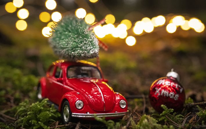 Albero di Natale su una macchina, macchinina con albero di Natale, Buon Natale, acquisto di concetti di albero di Natale, Anno nuovo
