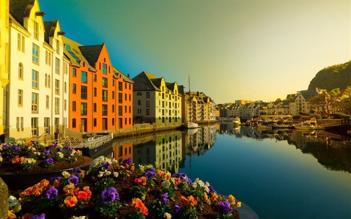Oslo şehrinden, nehir, kanal, petunya, Norve&#231;, More og Romsdal