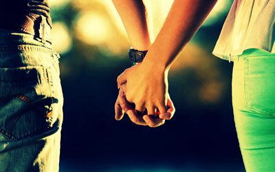 pareja en el amor, las manos, la relaci&#243;n de conceptos, de amistad, de noche, a pie, 4k