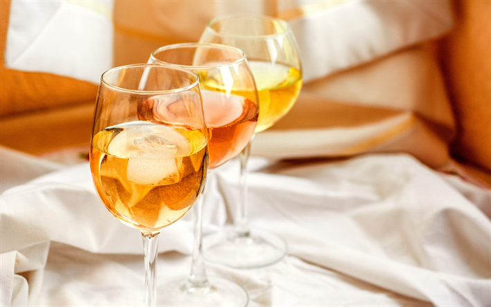 vin blanc, verres &#224; vin, des boissons alcoolis&#233;es, la f&#234;te, le vin concepts