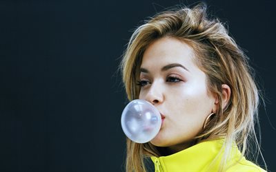Rita Ora, la masticaci&#243;n de la burbuja, 2018, sesi&#243;n de fotos, el cantante brit&#225;nico, 4k, rubia, superestrellas