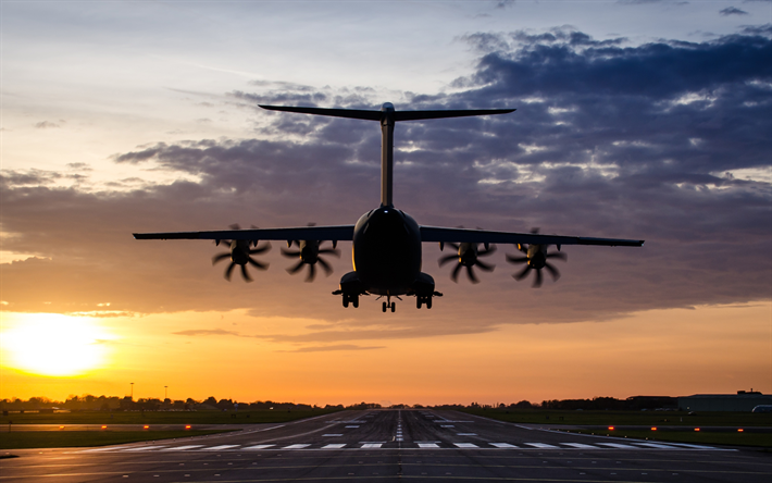 لوكهيد سي-130 Hercules, 4k, المطار, هبوط الطائرات, المدرج, القوات الجوية الأمريكية, البضائع الطائرات, الجيش الأمريكي, لوكهيد