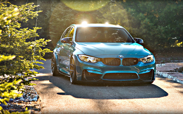 BMW M3, 2018, F80, vue de face, bleu berline sport, tuning M3 de luxe, des roues, BMW, voitures allemandes