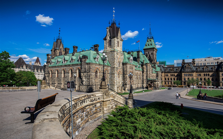 La Collina del parlamento di Ottawa, il castello, il complesso architettonico, paesaggio urbano, Canada