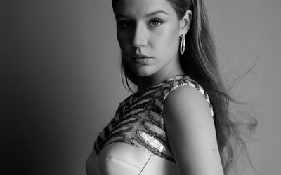 Adele Exarchopoulos, French actress, portrait, monochrome, beautiful young woman