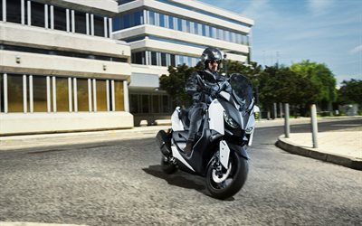 A Yamaha XMax 300, 2018, Scooters, cidade motocicletas, pilotando uma scooter, A Yamaha Motor