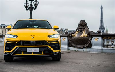 2018, Lamborghini Urus, exteri&#246;r, gul sport SUV, lyx bilar, gul Urus, Italienska Stadsjeepar, Eiffeltornet, Paris, Lamborghini