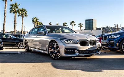 BMW 7-Sarja, 2018, 4k, 740i Sedan, G11, luxury sedan, uusi hopea BMW 7, Saksan autoja, ulkoa, BMW