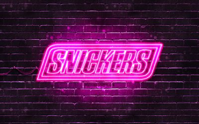 スニッカーズパープルロゴ, 4k, 紫のレンガの壁, スニッカーズのロゴ, ブランド, スニッカーズネオンロゴ, スニッカーズ