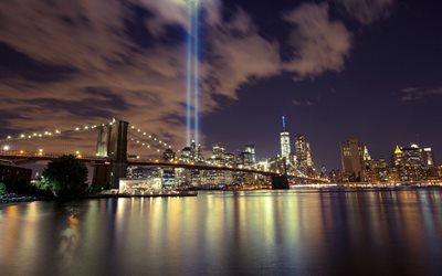 1 World Trade Center, el Puente de Brooklyn, Nueva York, noche, rascacielos, luces, estados UNIDOS