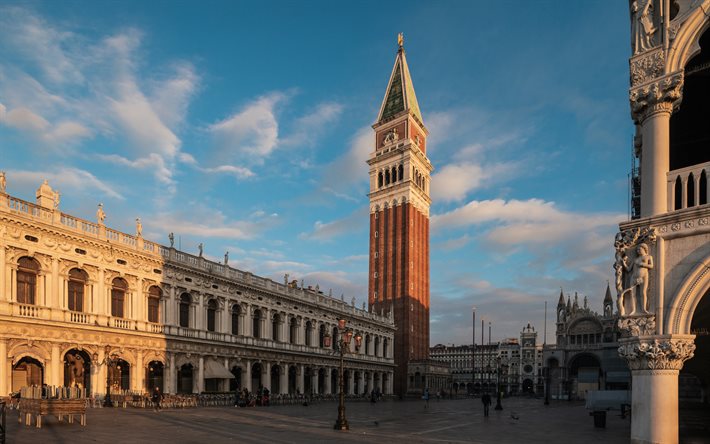 Piazza San Marco, Venice, Italy, St Marks Square, San Marco, morning, sunrise, Venice Landmark