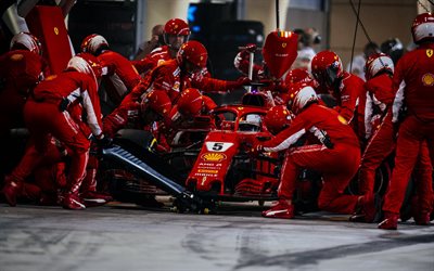 Scuderia Ferrari, pit stop, Sebastian Vettel, SF71H, mechanics, team, Ferrari