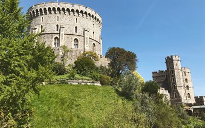 Windsorin linna, Berkshire, kuningatar Elizabeth II: n asuinpaikka, muinainen linna, kuninkaallinen asuinpaikka, Englanti, Iso-Britannia