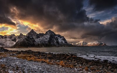 Lofoten, kusten, vinter, sn&#246;, stenar, havet, Norge
