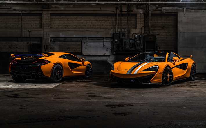McLaren MSO 570S Spider, Papaya Scintilla, 2018, arancione supercar, garage, esterno, tuning 570S, Britannico di auto sportive, la McLaren