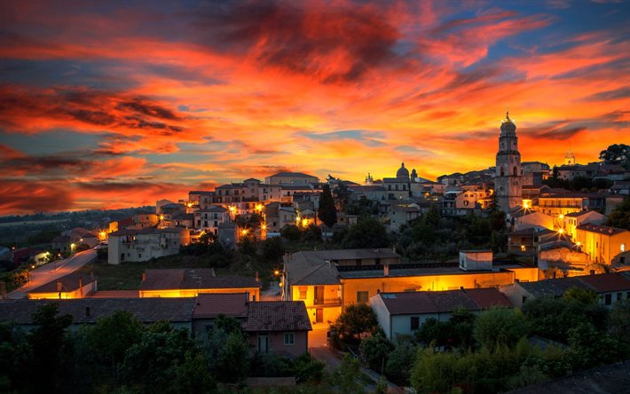 Fontanarosa, kv&#228;ll, solnedg&#229;ng, stadsbild, kapell, Fontanarosa panorama, Campania, Italien