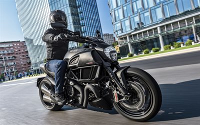 A Ducati Diavel Carbon, 2018 motos, motociclista, estrada, novo Diavel Carbon, Ducati