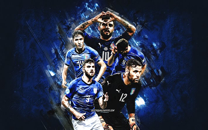 イタリア代表サッカーチーム, 青い石の背景, イタリア, フットボール。, ロレンツォ・インシーニェ, フェデリコ・キエーザ, アンドレア・ベロッティ