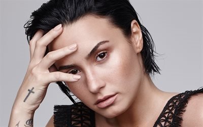 Demi Lovato, American singer, brunette, portrait, make-up