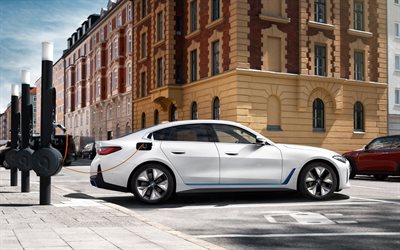 2022, BMW i4, G26, side view, exterior, eDrive40, electric car, new white BMW i4, electric car charging, German cars, BMW