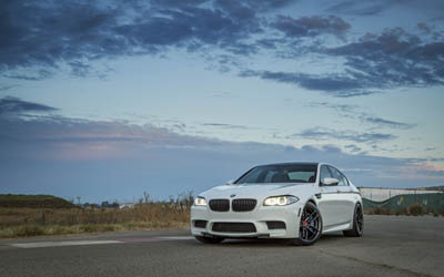 BMW M5, F10, exterior, front view, white M5 F10, F10 tuning, German cars, BMW