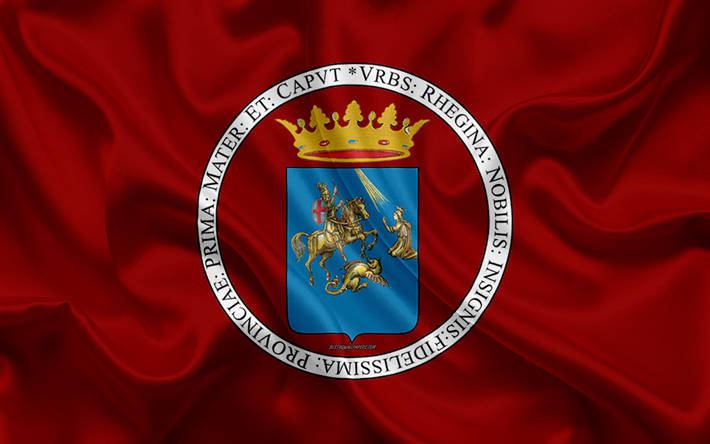 Bandera de la ciudad de Reggio Calabria, 4k, textura de seda, de seda color burdeos de la bandera, escudo de armas, de la ciudad italiana de Reggio Calabria, Calabria, Italia, s&#237;mbolos