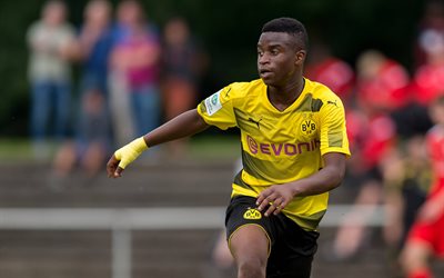 Youssoufa Moukoko, el Borussia de Dortmund, el f&#250;tbol, los futbolistas, BVB, de partido, de la Bundesliga