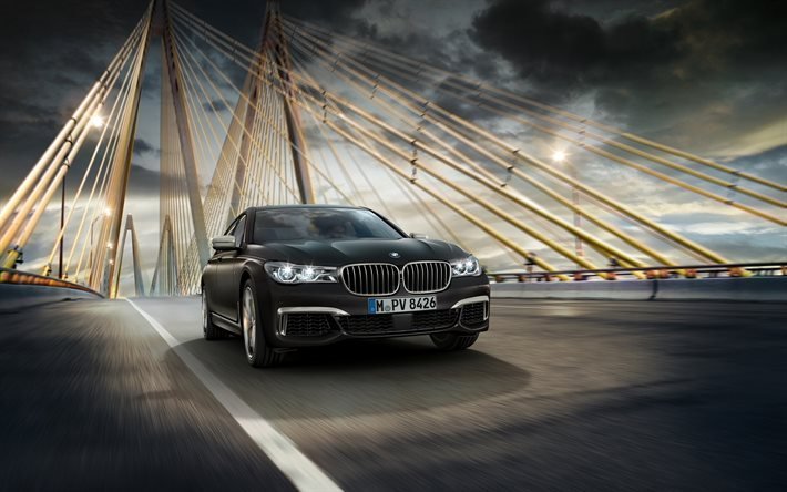 BMW 7, auto di lusso, BMW M760Li, xDrive, 2017, a bordo di una BMW nera