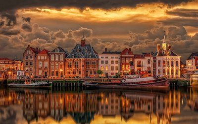 Port de Maasslui, villes néerlandaises, remblai, coucher de soleil, Hollande méridionale, Pays-Bas, Maasslui, Europe