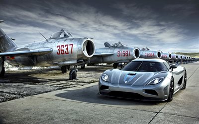 Koenigsegg Agera R, supercars, aerodrome, fighters, silver Agera R, hypercars, Koenigsegg