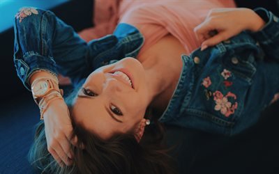 Amanda Cerny, close-up, Hollywood, 2018, attrice, bellezza, sorridere, giovane attrice, star del cinema